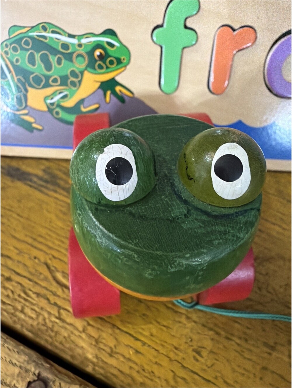 Vintage Wood Frog Childrens Pull Toy And Wood Frog puzzle - Picture 3 of 10